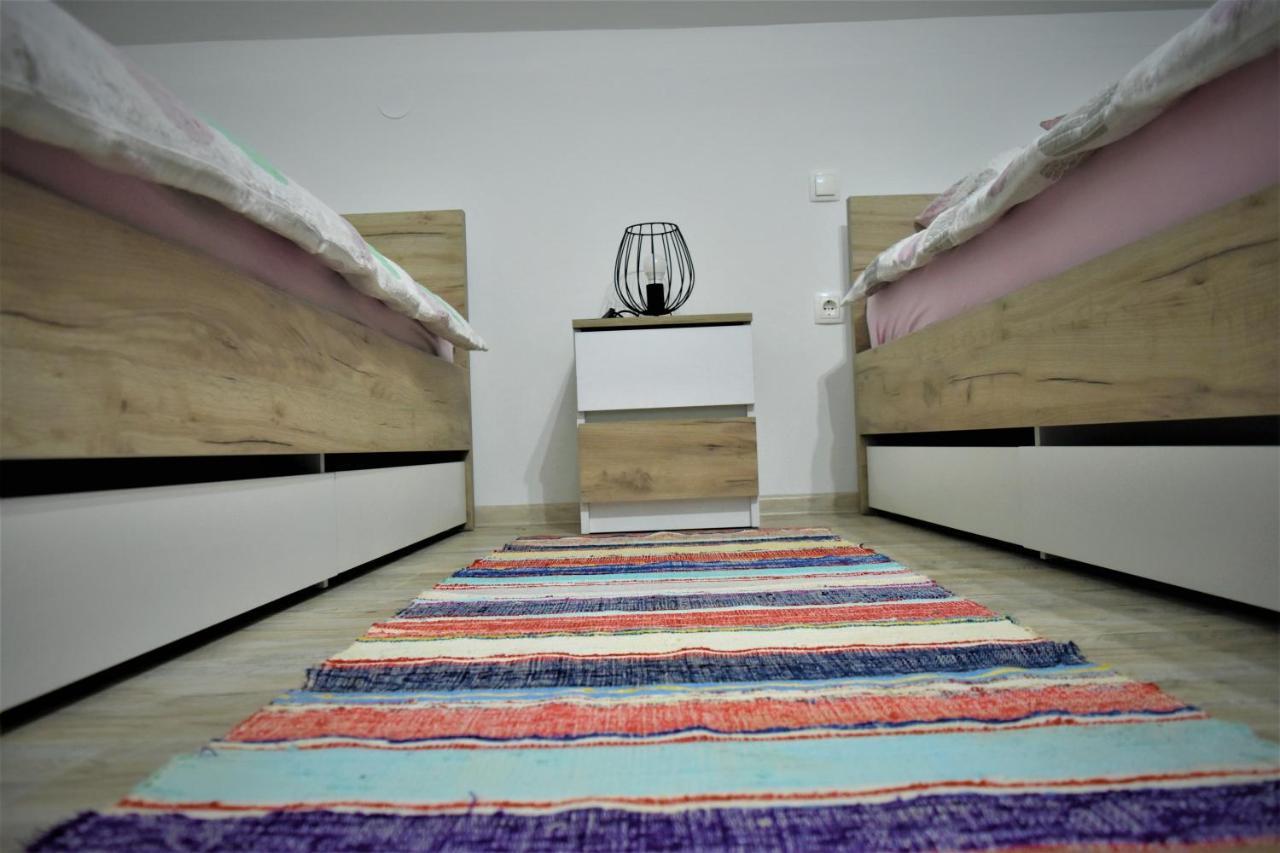 Guest House Tonka Otocac Luaran gambar