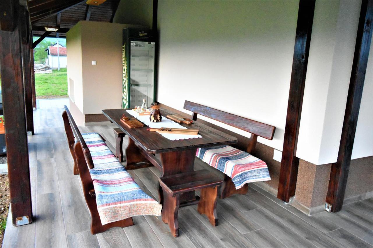 Guest House Tonka Otocac Luaran gambar