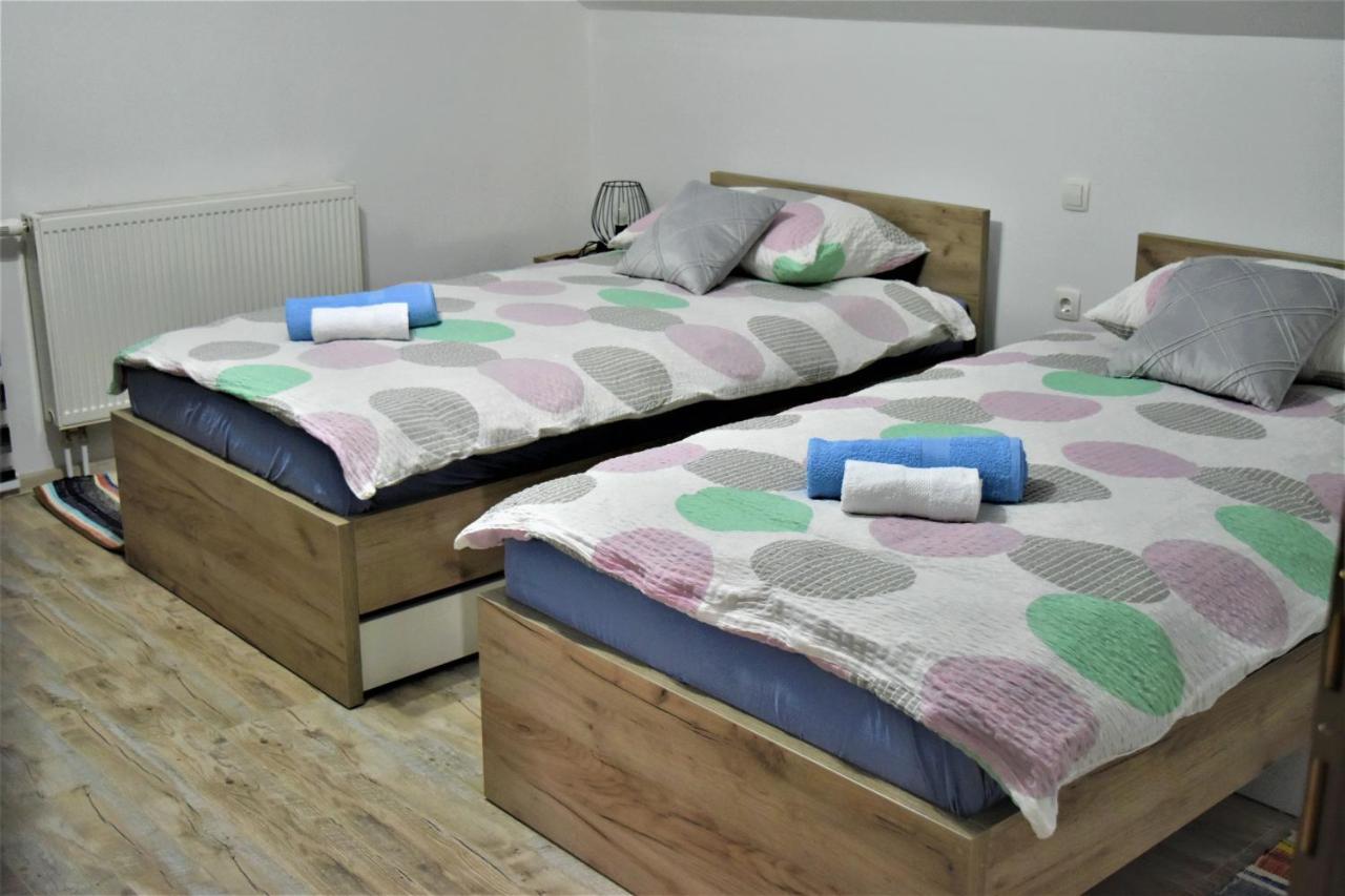 Guest House Tonka Otocac Luaran gambar