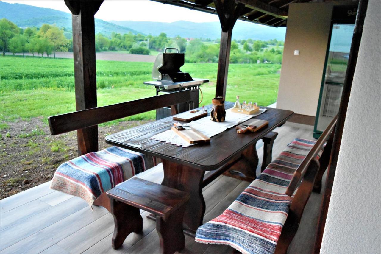 Guest House Tonka Otocac Luaran gambar