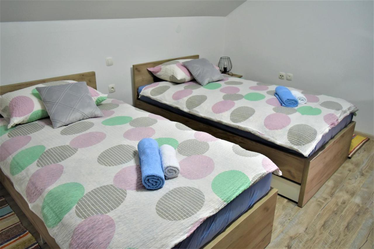 Guest House Tonka Otocac Luaran gambar