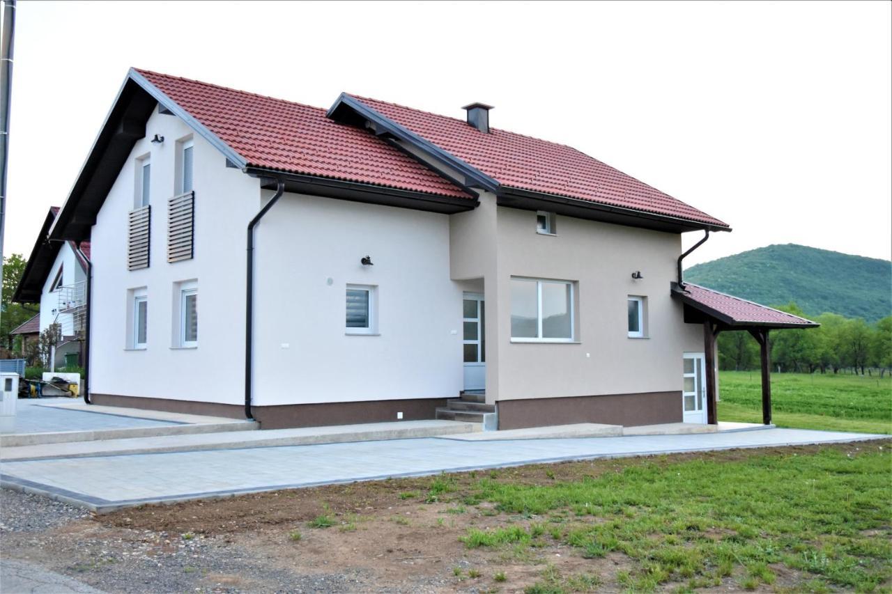 Guest House Tonka Otocac Luaran gambar